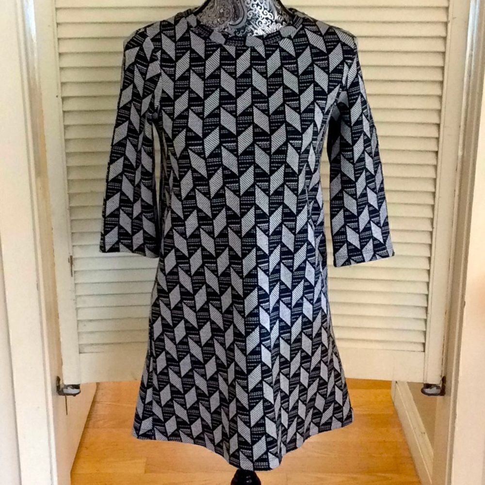 Zara Trafaluc Chevron pattern shift 3/4 sleeves S
